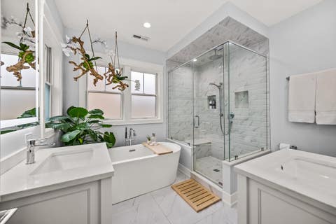 Tiny photo for 2536 Oak Avenue, Northbrook, IL 60062 (MLS # 12734979)