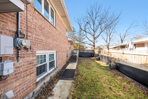 Tiny photo for 14455 Kedvale Avenue, Midlothian, IL 60445 (MLS # 12586501)