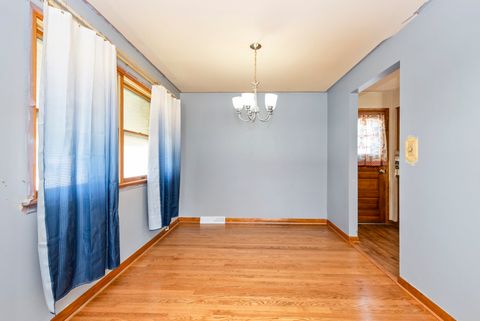 Tiny photo for 14455 Kedvale Avenue, Midlothian, IL 60445 (MLS # 12586501)