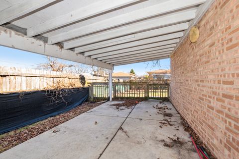 Tiny photo for 14455 Kedvale Avenue, Midlothian, IL 60445 (MLS # 12586501)