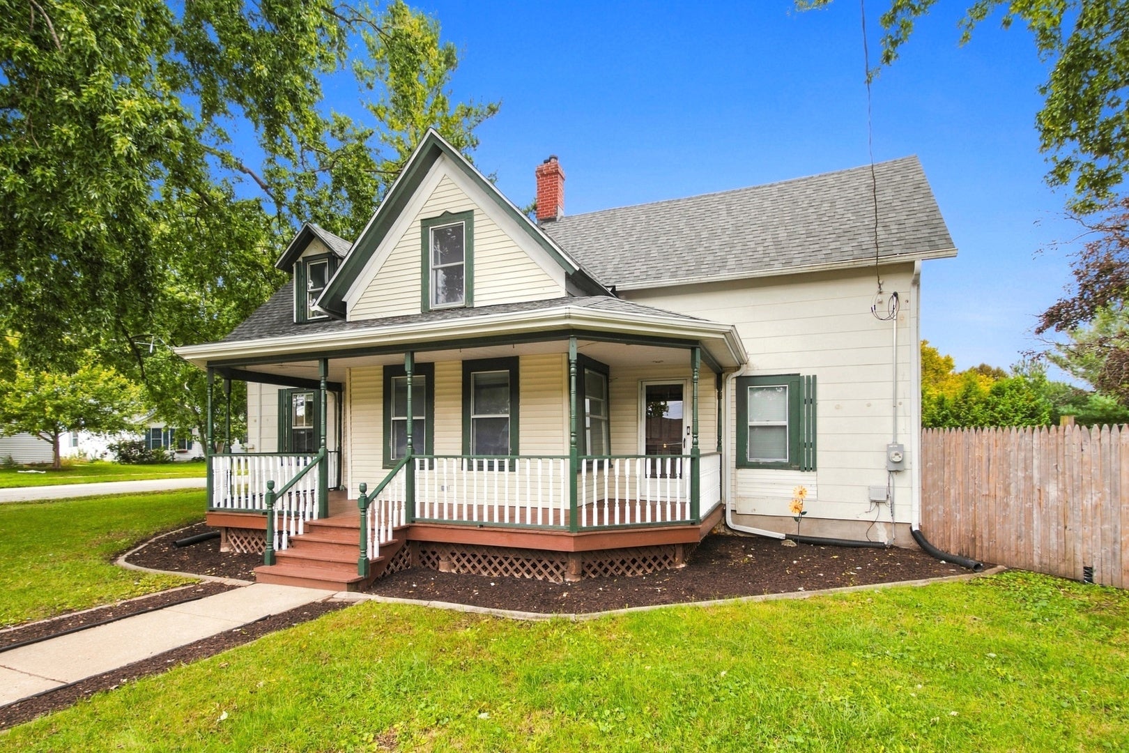 20 N Joles Street