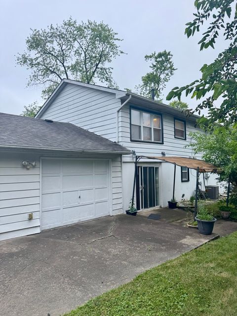 Tiny photo for 15726 Avalon Avenue, South Holland, IL 60473 (MLS # 12503775)