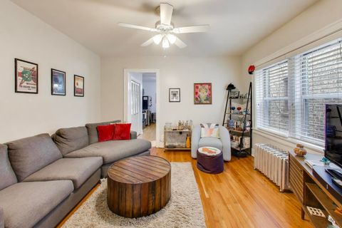 Tiny photo for 6234 N BROADWAY Street #3, Chicago, IL 60660 (MLS # 12548460)