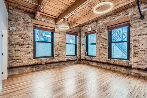Tiny photo for 368 W Huron Street #2N, Chicago, IL 60654 (MLS # 12536669)