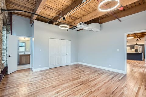 Tiny photo for 368 W Huron Street #2N, Chicago, IL 60654 (MLS # 12536669)