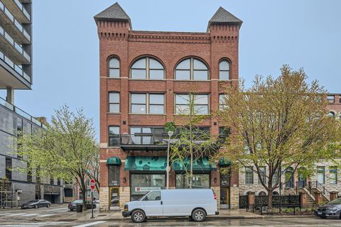 368 W Huron Street 2N Chicago IL 60654