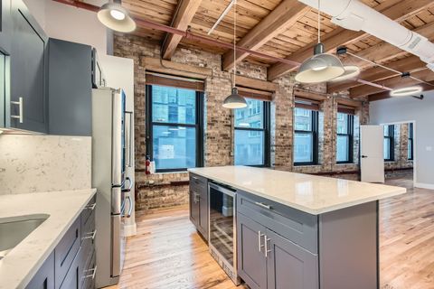 Tiny photo for 368 W Huron Street #2N, Chicago, IL 60654 (MLS # 12536669)