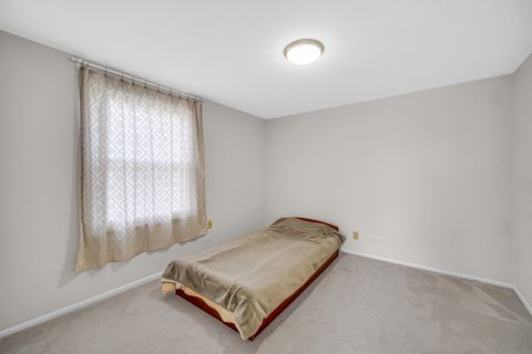 Tiny photo for 611 Kendall Court, Schaumburg, IL 60194 (MLS # 12602108)