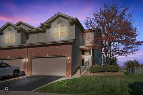 Photo of 1110 E Treeline Drive, Lockport, IL 60441 (MLS # 12518323)