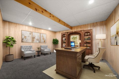 Tiny photo for 508 Pinewood Drive, North Aurora, IL 60542 (MLS # 12485297)