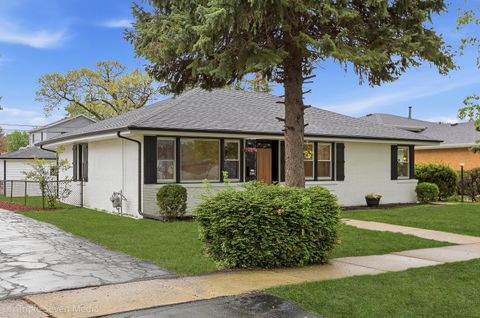 Tiny photo for Oak Lawn, IL 60453 (MLS # 12601614)