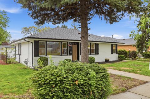 Tiny photo for Oak Lawn, IL 60453 (MLS # 12601614)