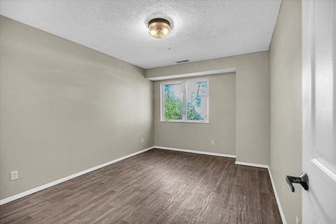 Tiny photo for 1310 Brighton Drive #1310, Urbana, IL 61801 (MLS # 12499317)