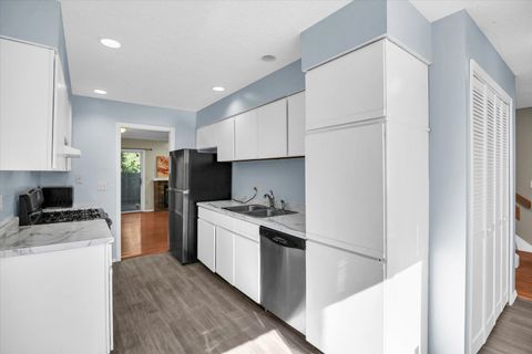 Tiny photo for 1310 Brighton Drive #1310, Urbana, IL 61801 (MLS # 12499317)