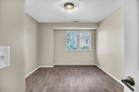 Tiny photo for 1310 Brighton Drive #1310, Urbana, IL 61801 (MLS # 12499317)