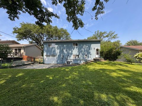 Tiny photo for 5103 Elmwood Road, Oak Forest, IL 60452 (MLS # 12439673)