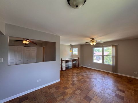 Tiny photo for 5103 Elmwood Road, Oak Forest, IL 60452 (MLS # 12439673)