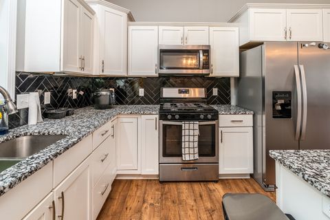 Tiny photo for 1503 Champions Drive, Marion, IL 62959 (MLS # 12633699)