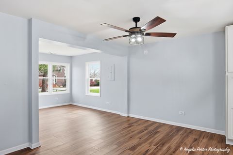 Tiny photo for 5205 N Lake Street, McHenry, IL 60050 (MLS # 12599865)