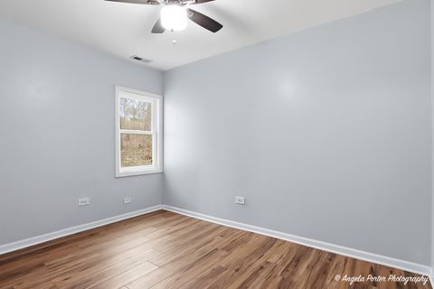 Tiny photo for 5205 N Lake Street, McHenry, IL 60050 (MLS # 12599865)