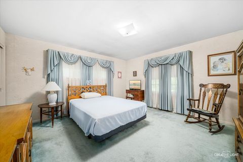 Tiny photo for 1700 Westview Avenue, Lombard, IL 60148 (MLS # 12675397)