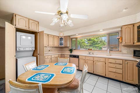 Tiny photo for 1700 Westview Avenue, Lombard, IL 60148 (MLS # 12675397)