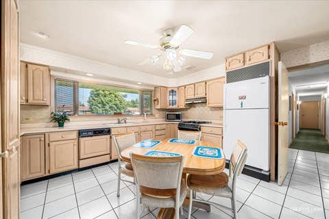 Tiny photo for 1700 Westview Avenue, Lombard, IL 60148 (MLS # 12675397)