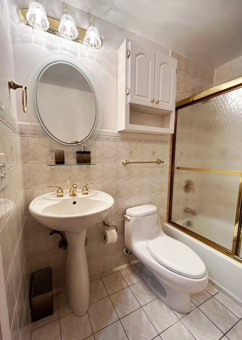 Tiny photo for 6228 N Forest Glen Avenue, Chicago, IL 60646 (MLS # 12502490)