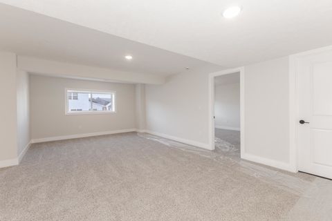 Tiny photo for 5215 Castlebar Drive, Bloomington, IL 61705 (MLS # 12547320)