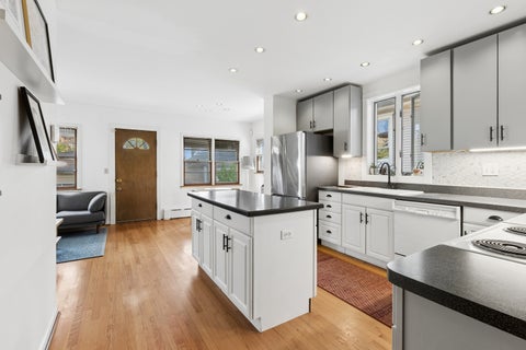 Tiny photo for 5249 N Sawyer Avenue, Chicago, IL 60625 (MLS # 12758924)