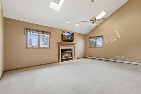 Tiny photo for 9817 Minnick Avenue, Oak Lawn, IL 60453 (MLS # 12720679)
