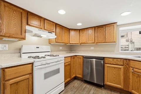 Tiny photo for 9817 Minnick Avenue, Oak Lawn, IL 60453 (MLS # 12720679)