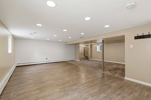 Tiny photo for 9817 Minnick Avenue, Oak Lawn, IL 60453 (MLS # 12720679)