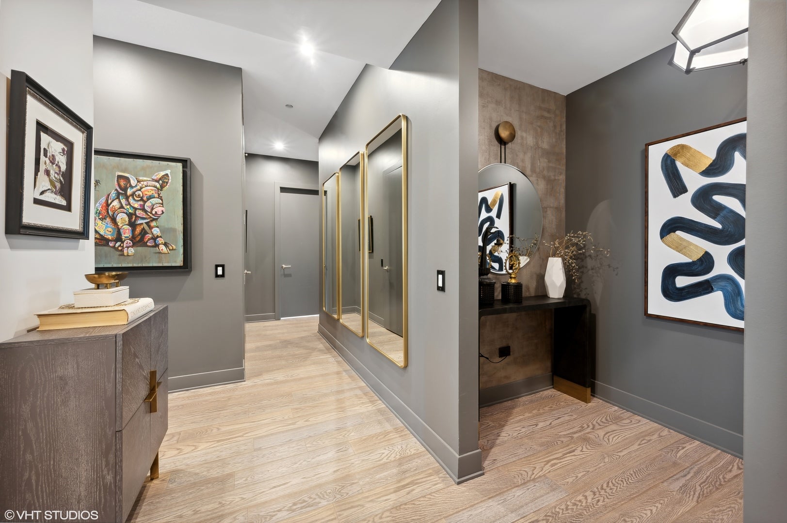 403 N Wabash Avenue 7A