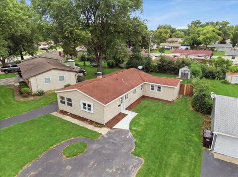 Tiny photo for 693 Minerva Avenue, Wauconda, IL 60084 (MLS # 12737868)