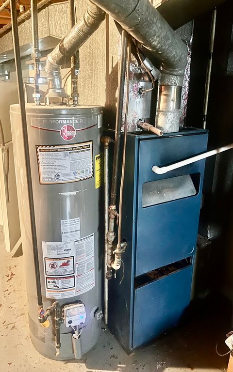 Tiny photo for 15061 Wabash Avenue, South Holland, IL 60473 (MLS # 12593604)