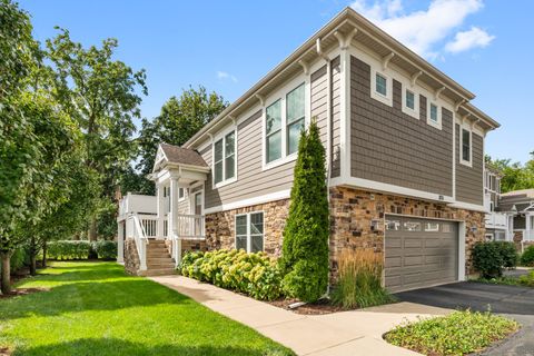 826 Chestnut Street Deerfield IL 60015