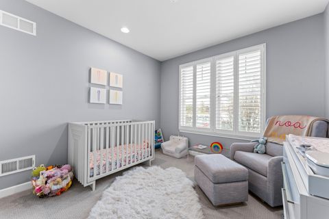 Tiny photo for 826 Chestnut Street, Deerfield, IL 60015 (MLS # 12583138)