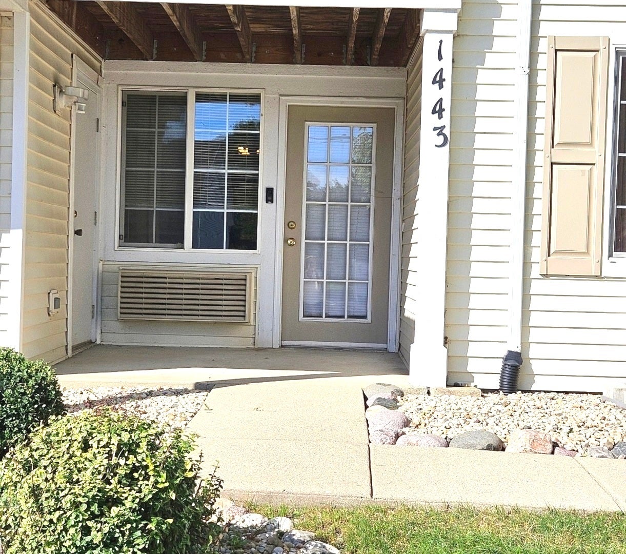 1443 Mcclure Road 207