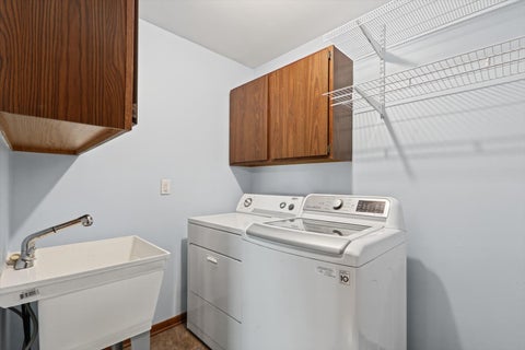 Tiny photo for 1402 Scovill Street, Urbana, IL 61801 (MLS # 12729415)
