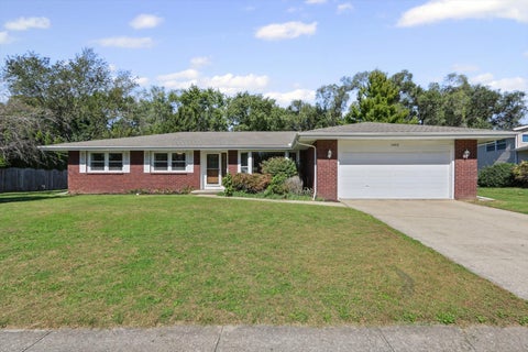 Photo of 1402 Scovill Street, Urbana, IL 61801 (MLS # 12729415)