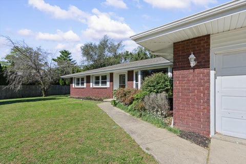 Tiny photo for 1402 Scovill Street, Urbana, IL 61801 (MLS # 12729415)