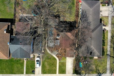 Tiny photo for 1906 W Greendale Avenue, Park Ridge, IL 60068 (MLS # 12594202)