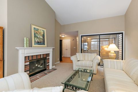 Tiny photo for 924 Shoreline Road, Lake Barrington, IL 60010 (MLS # 12523523)