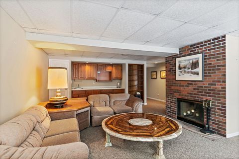 Tiny photo for 924 Shoreline Road, Lake Barrington, IL 60010 (MLS # 12523523)