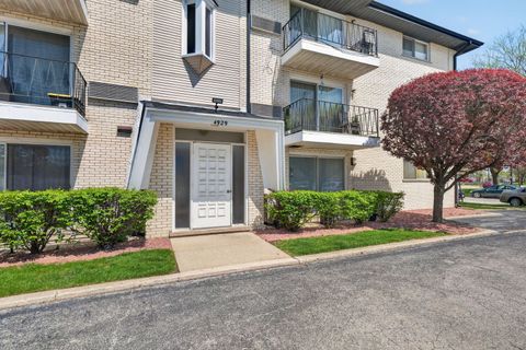 Tiny photo for 4929 W 87th Street #1SE, Oak Lawn, IL 60453 (MLS # 12622093)