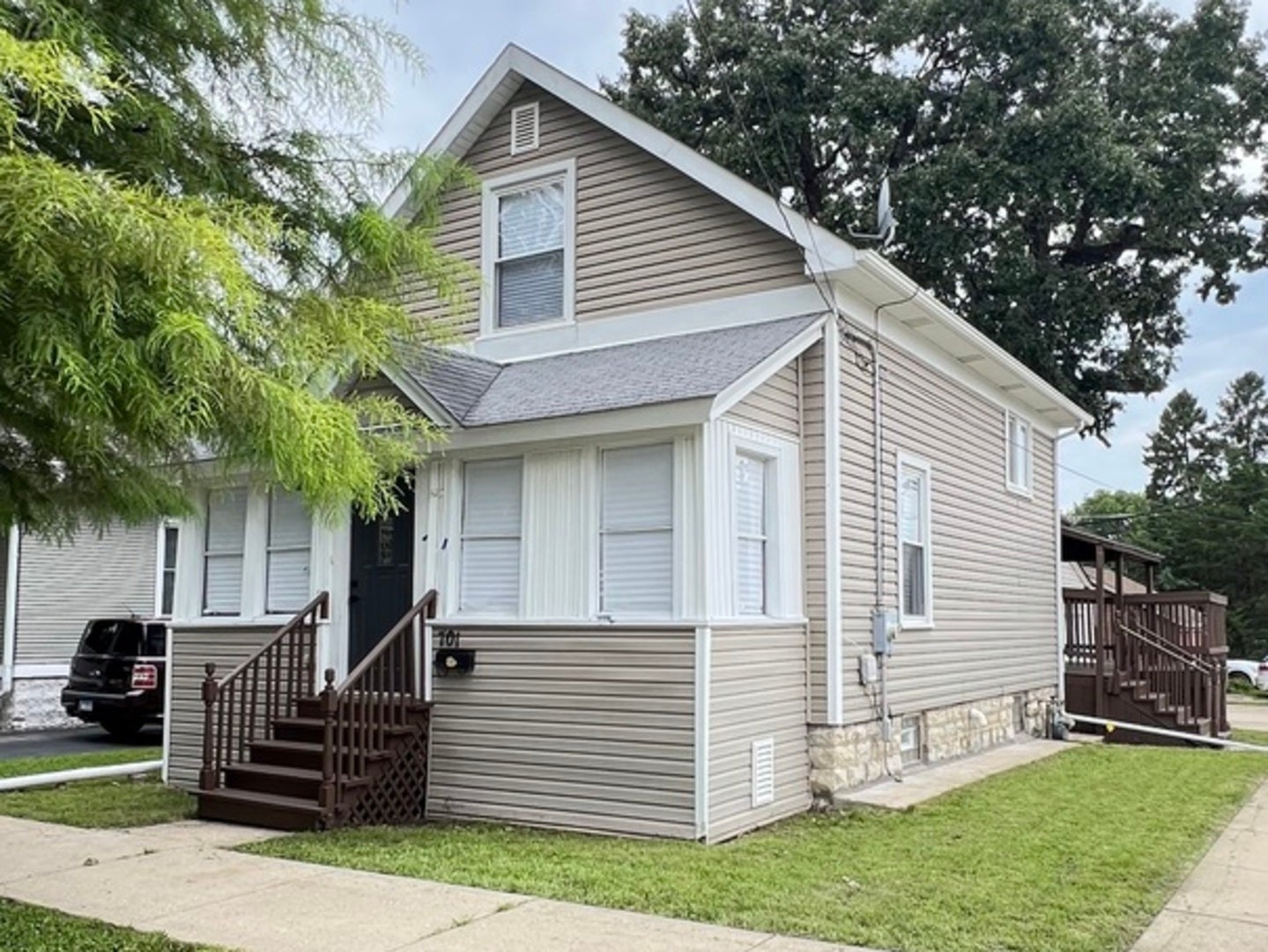 701 Hamilton Avenue