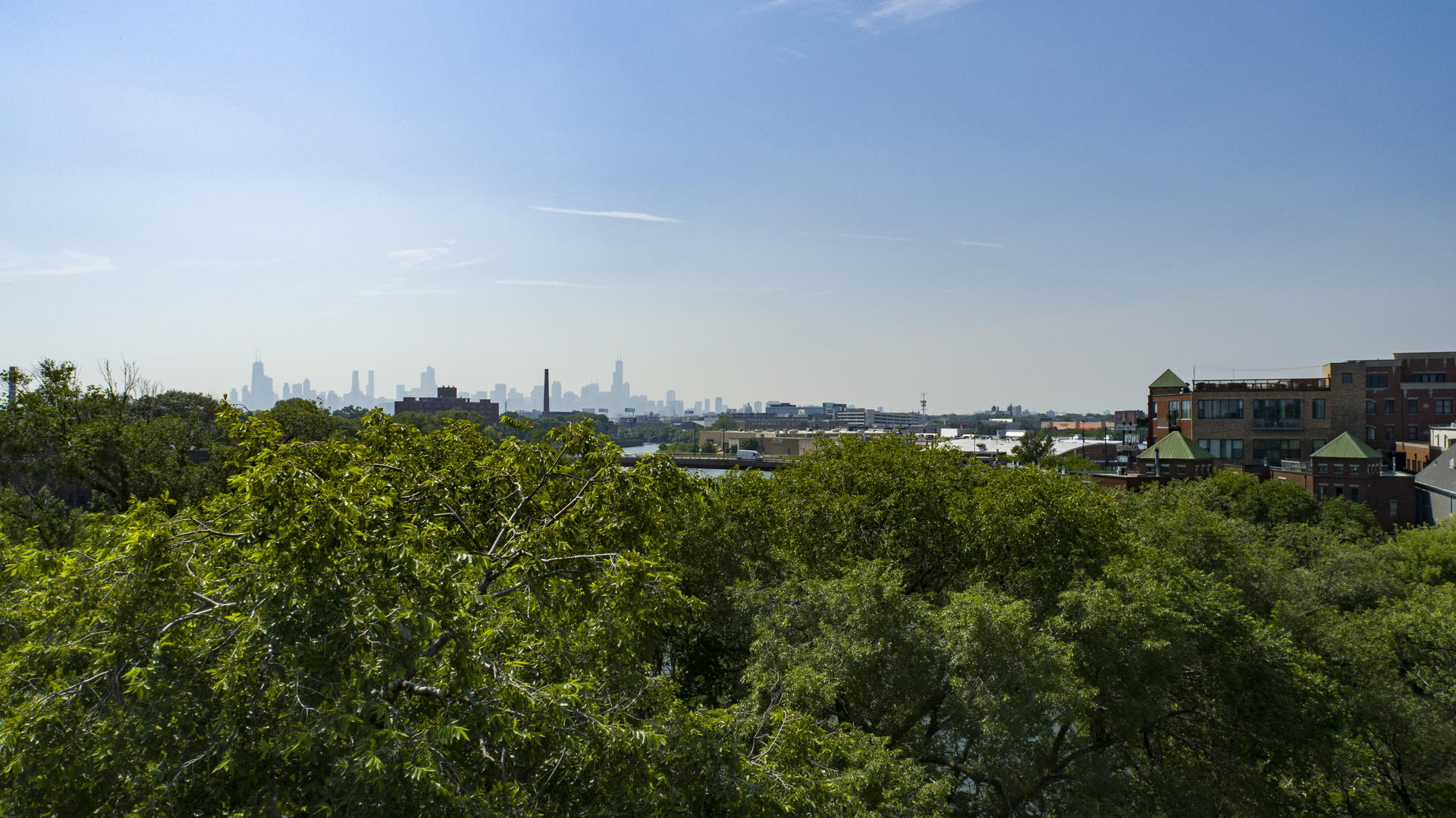 2235 W Oakdale Avenue 15-C