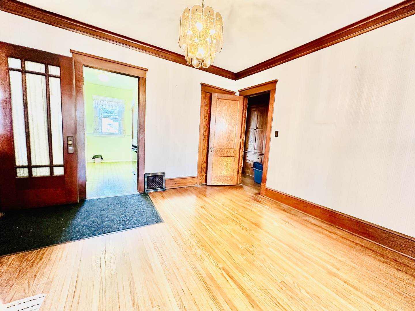 215 W Washington Street