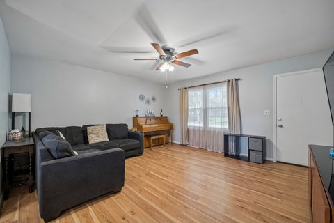 Tiny photo for 889 Kane Street, South Elgin, IL 60177 (MLS # 12776324)